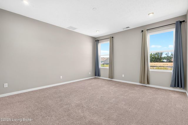 203 Stargaze Dr, Shepherdsville, KY 40165