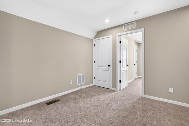 203 Stargaze Dr, Shepherdsville, KY 40165