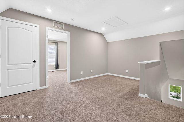 203 Stargaze Dr, Shepherdsville, KY 40165