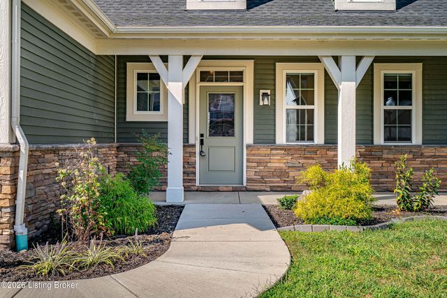 203 Stargaze Dr, Shepherdsville, KY 40165