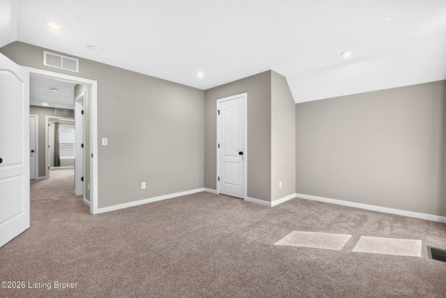 203 Stargaze Dr, Shepherdsville, KY 40165