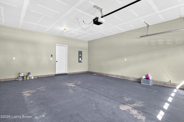 203 Stargaze Dr, Shepherdsville, KY 40165