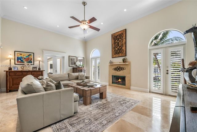 550 Jeronimo Drive, Coral Gables, FL 33146