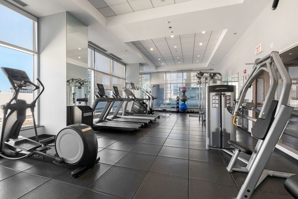 Image 18 of property listing at 160 E Illinois Street 1002, Chicago, IL 60611