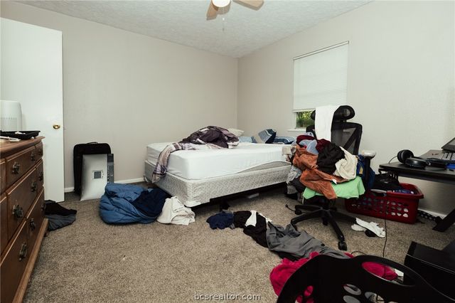 200 Richards Street A, College Station, TX 77840