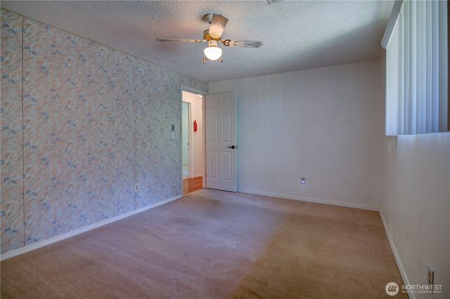 3135 78th Avenue SE, Olympia, WA 98501