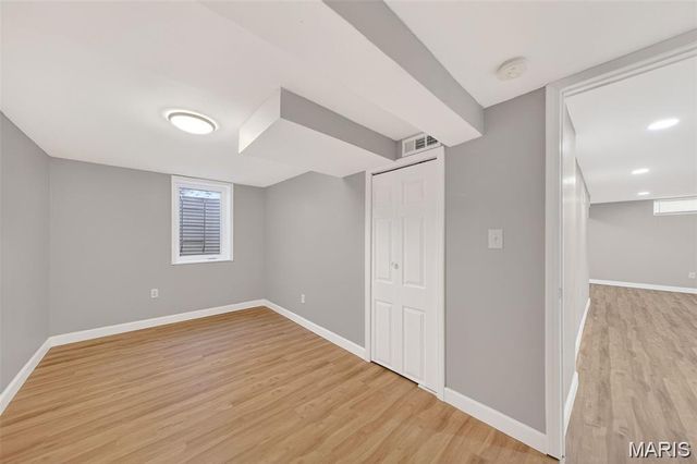 2506 Shannonaire Drive, St Louis, MO 63136