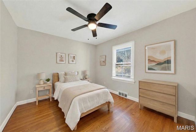 2506 Shannonaire Drive, St Louis, MO 63136