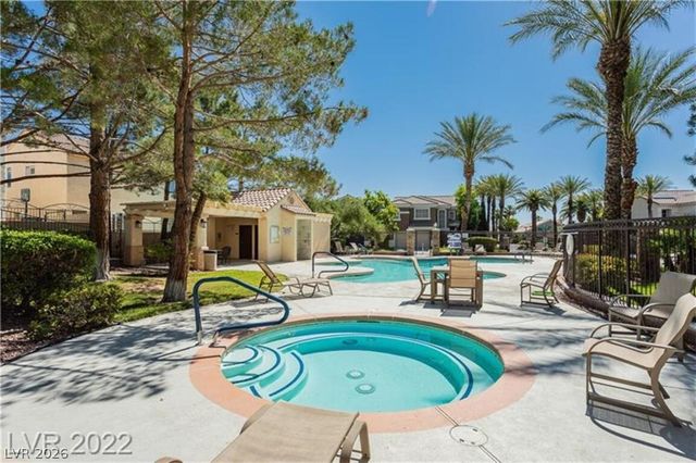 9757 Edifice Avenue, Las Vegas, NV 89117