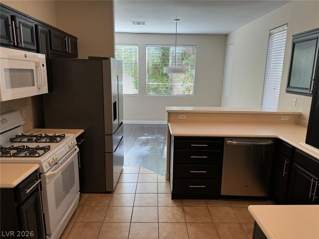 9757 Edifice Avenue, Las Vegas, NV 89117