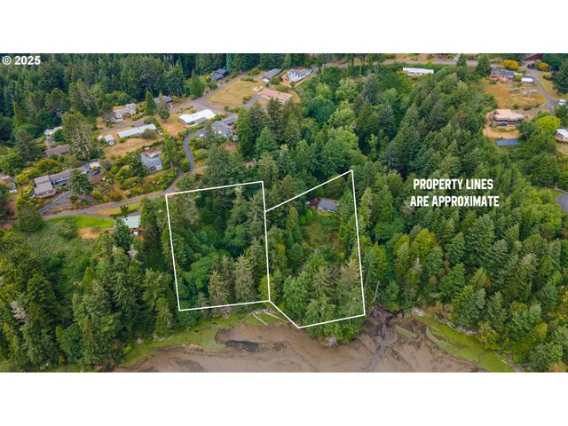 67118 W WESTVIEW Rd, North Bend, OR 97459