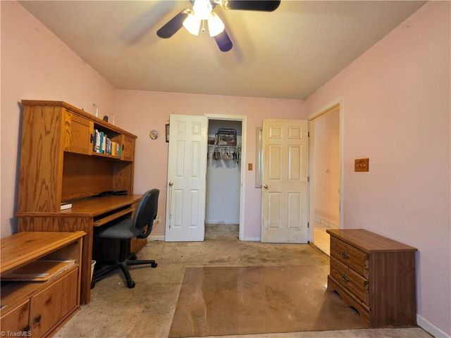 4106 Broadacres Drive, Greensboro, NC 27407