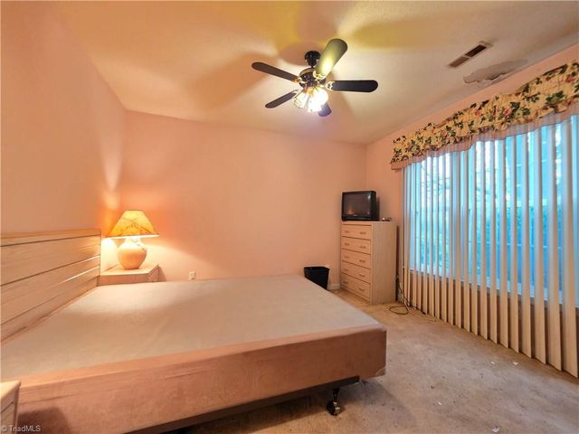 4106 Broadacres Drive, Greensboro, NC 27407