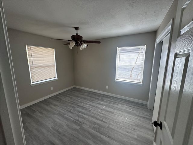 4812 Sandra Lynn Drive, Mesquite, TX 75150