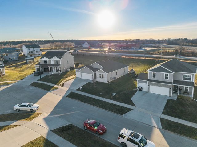 1728 Figg Drive, Adel, IA 50003