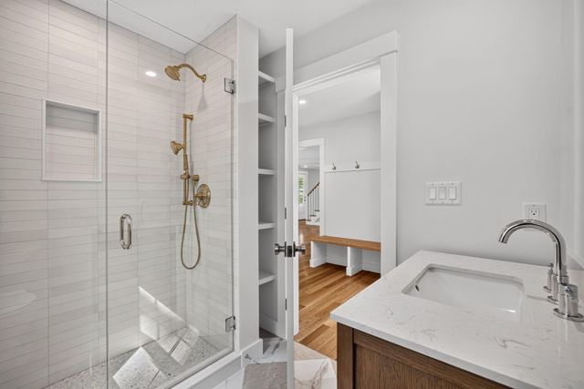 94 Liam Lane, Centerville, MA 02632