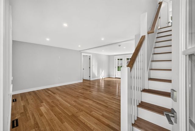 94 Liam Lane, Centerville, MA 02632
