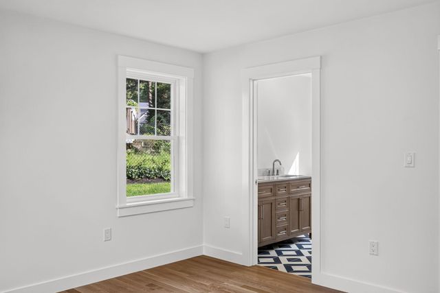 94 Liam Lane, Centerville, MA 02632