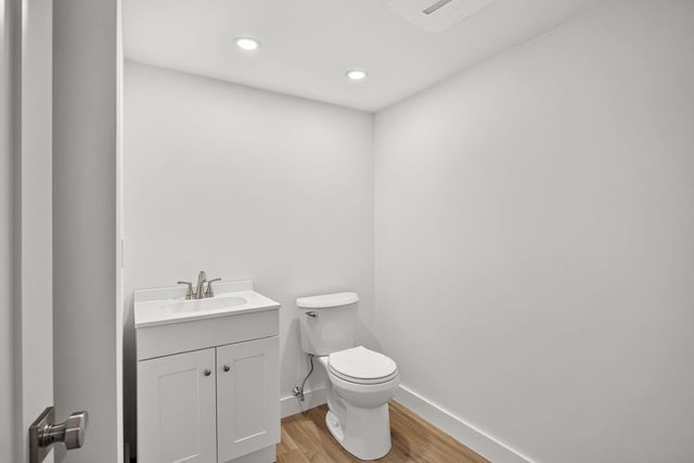 94 Liam Lane, Centerville, MA 02632