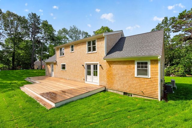 94 Liam Lane, Centerville, MA 02632
