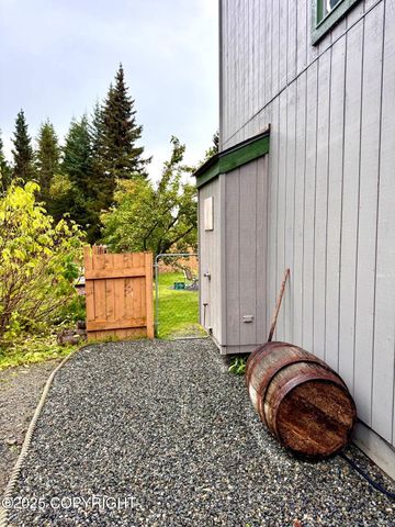 40351 Brenmark Road, Homer, AK 99603