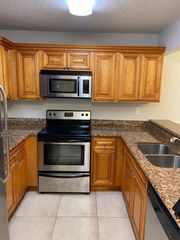 1620 Balfour Point Dr B, West Palm Beach, FL 33411