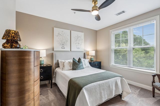 2200 Belle Isle Avenue 303, Mount Pleasant, SC 29464