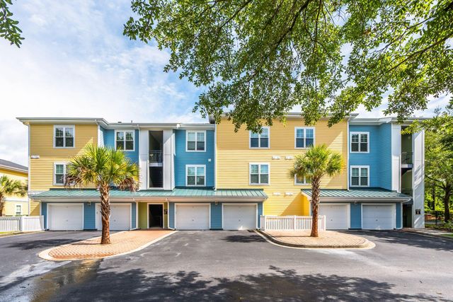 2200 Belle Isle Avenue 303, Mount Pleasant, SC 29464