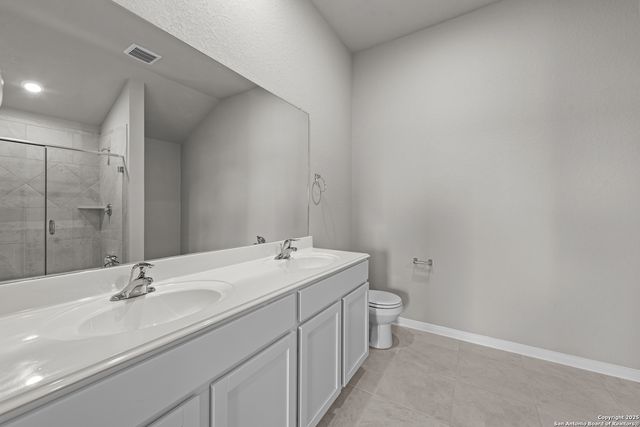 6228 Persimmon Lake, San Antonio, TX 78245