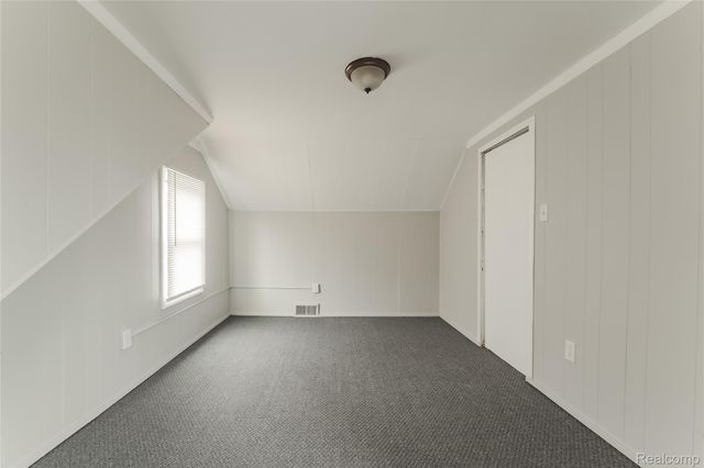 31756 Palmer Road, Westland, MI 48186