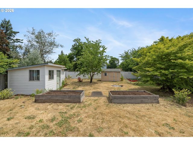 3734 Se 132ND Ave, Portland, OR 97236