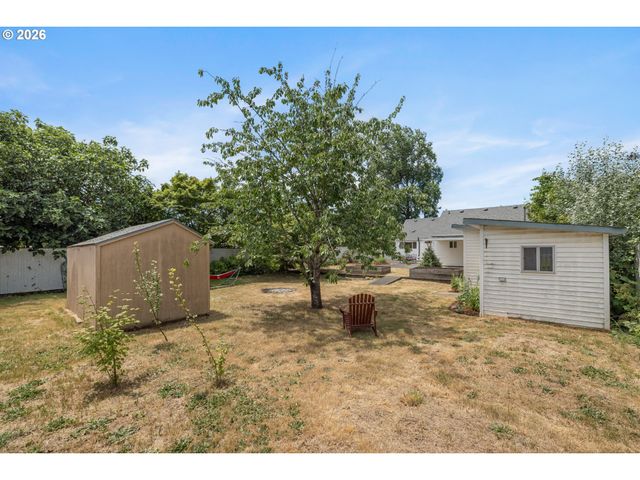 3734 Se 132ND Ave, Portland, OR 97236