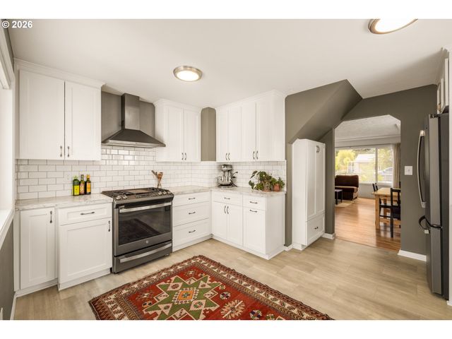 3734 Se 132ND Ave, Portland, OR 97236