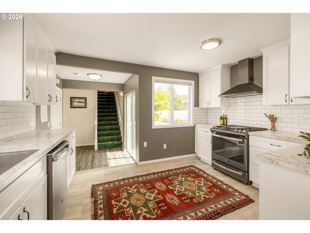 3734 Se 132ND Ave, Portland, OR 97236