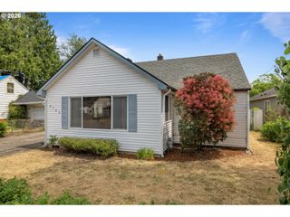 3734 Se 132ND Ave, Portland, OR 97236