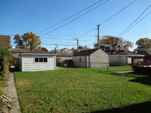 8141 S Talman Avenue, Chicago, IL 60652