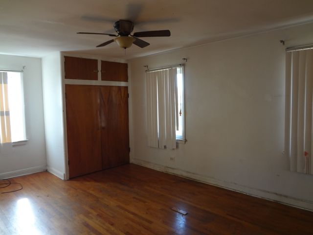 8141 S Talman Avenue, Chicago, IL 60652