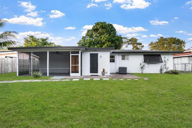 1472 NE 62nd St 1472, Fort Lauderdale, FL 33334