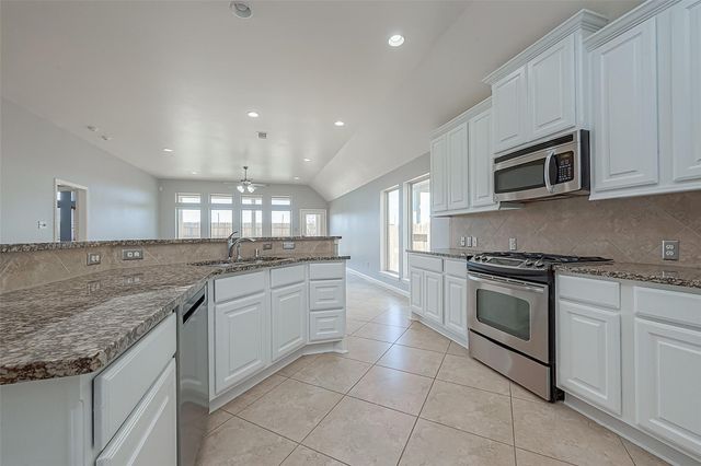 6015 Hewes Point Lane, Missouri City, TX 77459