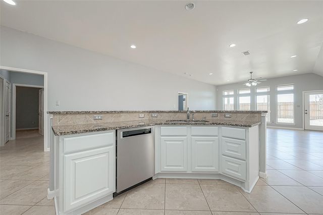 6015 Hewes Point Lane, Missouri City, TX 77459