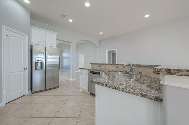 6015 Hewes Point Lane, Missouri City, TX 77459