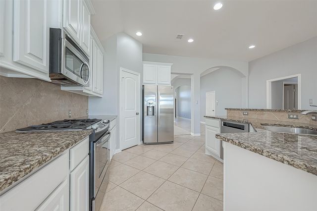 6015 Hewes Point Lane, Missouri City, TX 77459