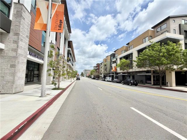 709 E Walnut Street 222, Pasadena, CA 91101