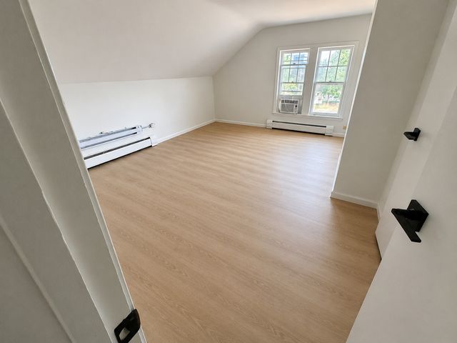 1660 2nd Street 4, Highland Park, IL 60035