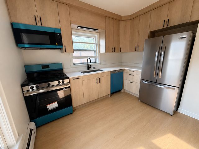 1660 2nd Street 4, Highland Park, IL 60035