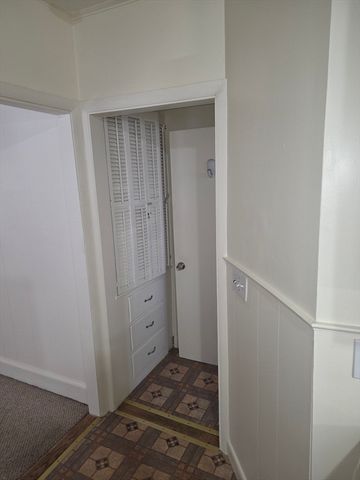 77 Albertina Street 1R, Quincy, MA 02169