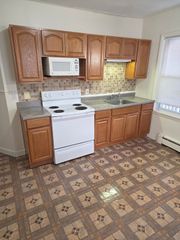 77 Albertina Street 1R, Quincy, MA 02169