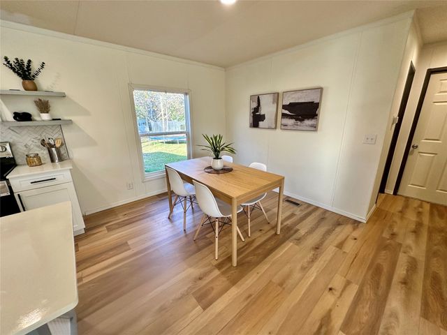 51 Spring Creek Circle, Grand Prairie, TX 75054