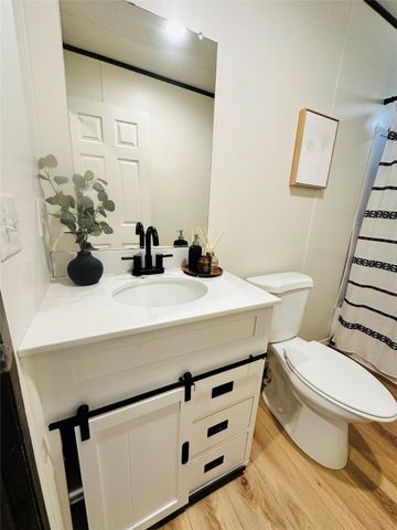 51 Spring Creek Circle, Grand Prairie, TX 75054