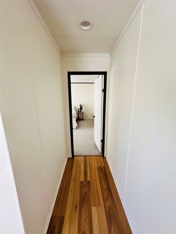 51 Spring Creek Circle, Grand Prairie, TX 75054